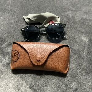 RayBan 2180